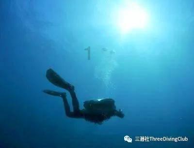 神秘的岛屿